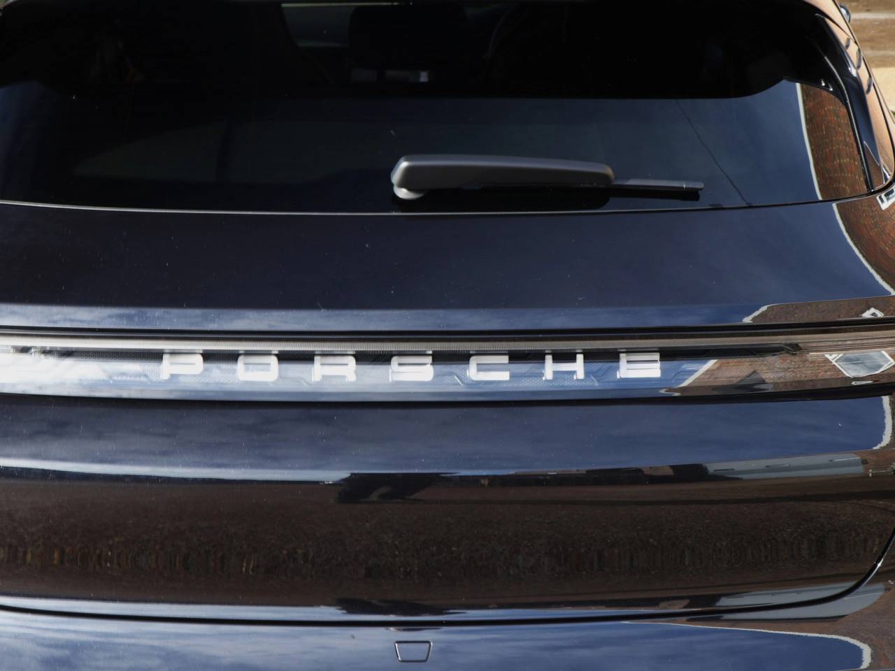 Taycan 4S SPORT TURISMO (10) image 11