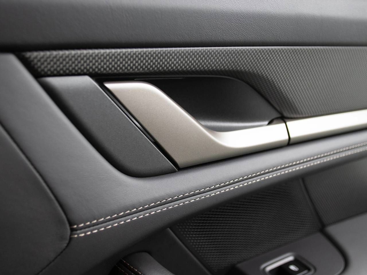 Taycan TURBO S image 60