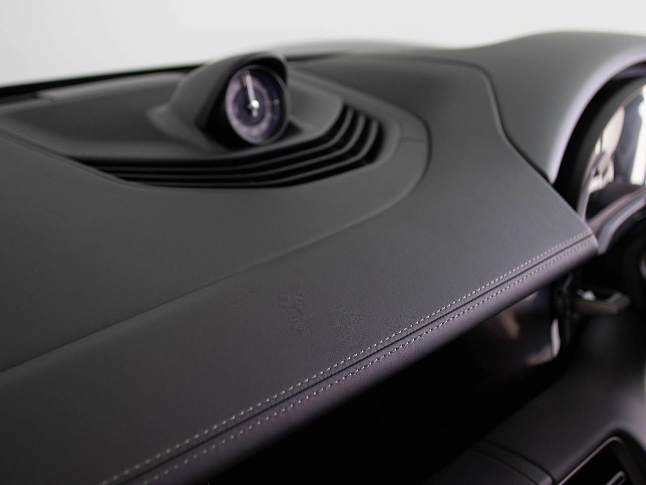 Taycan TURBO S image 73