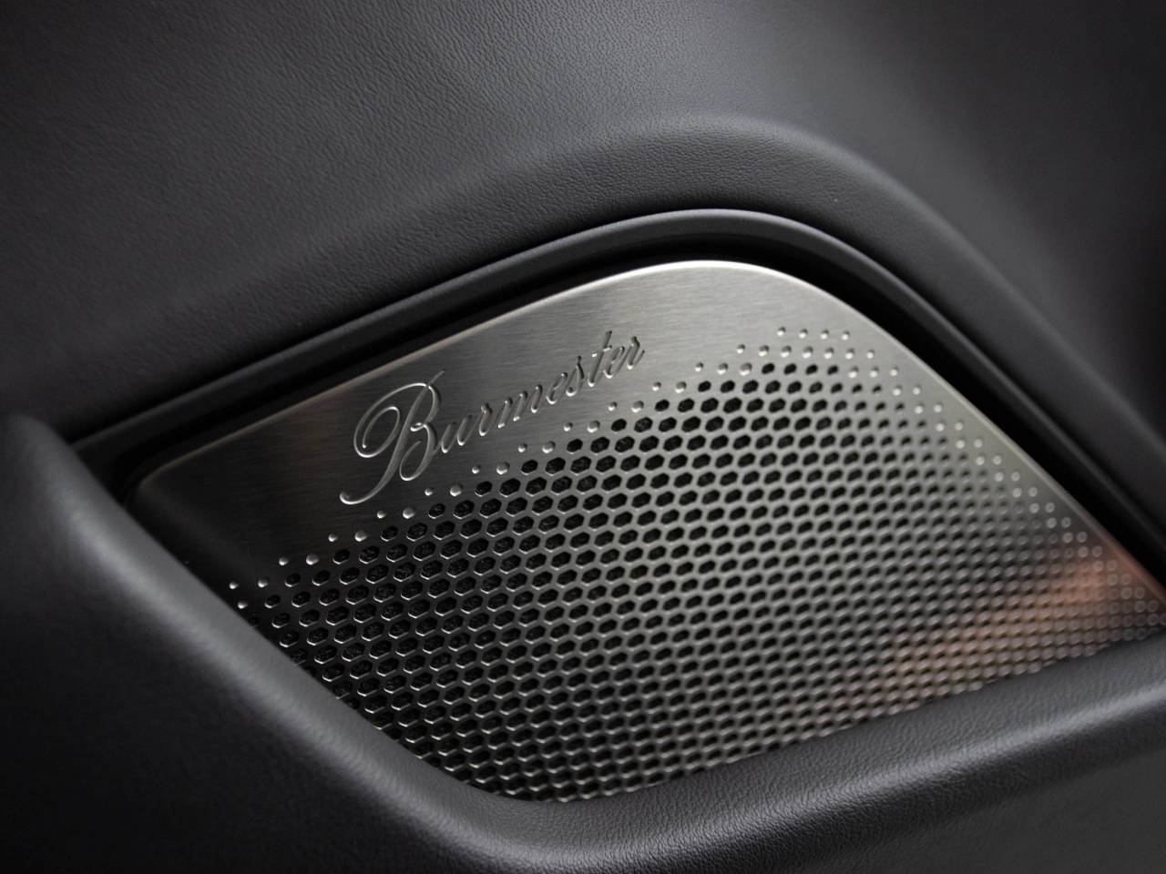 Taycan TURBO S image 78