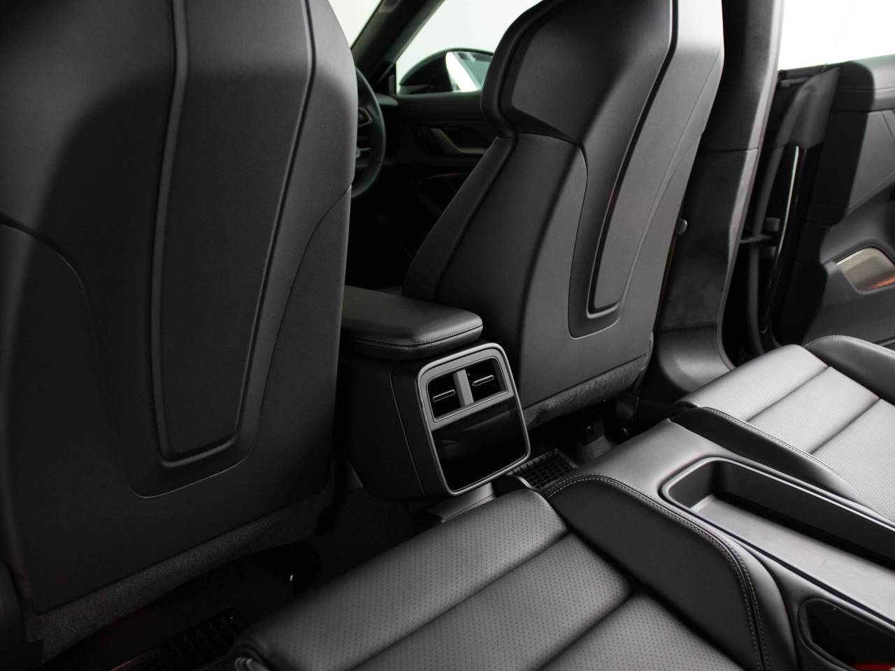 Taycan TURBO S image 64