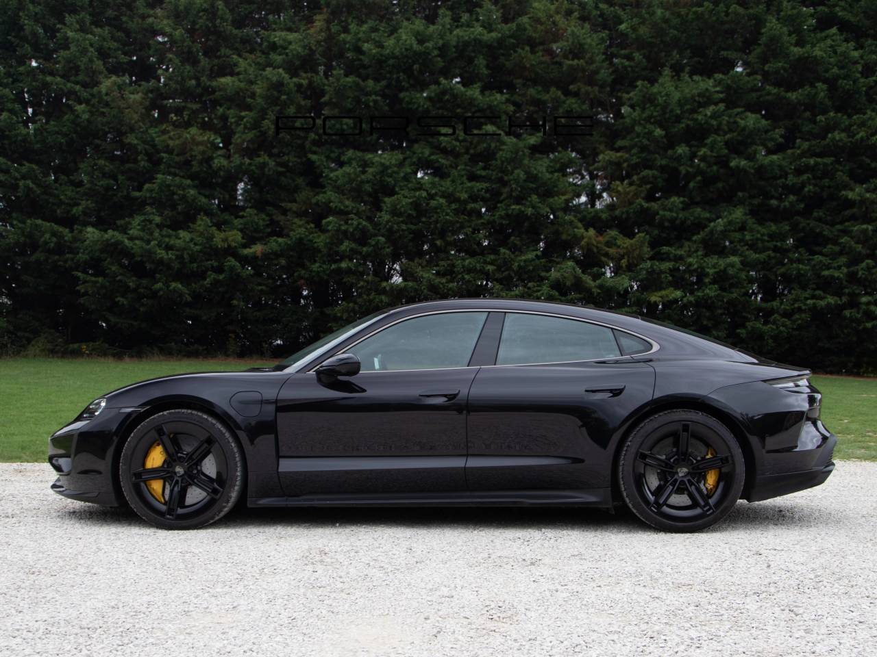 Taycan TURBO S image 05