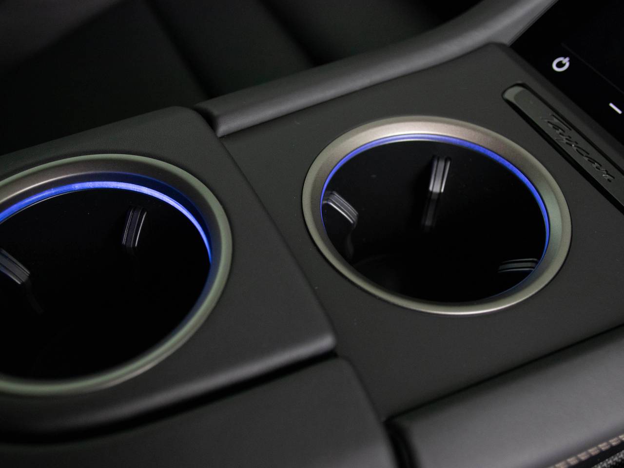 Taycan TURBO S image 51