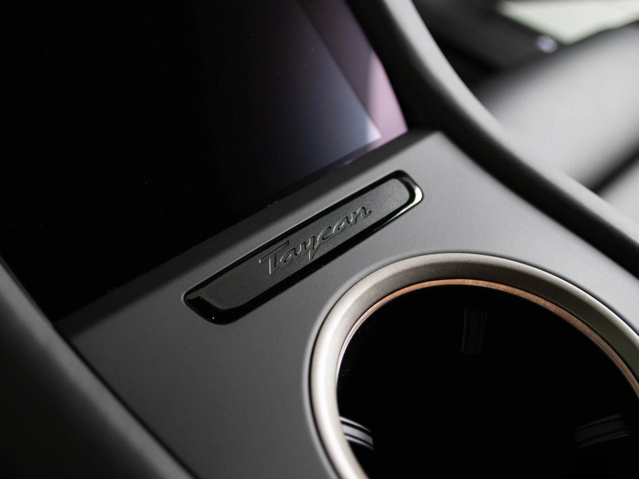 Taycan TURBO S image 82