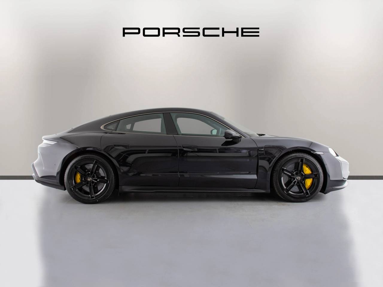 Taycan TURBO S image 12