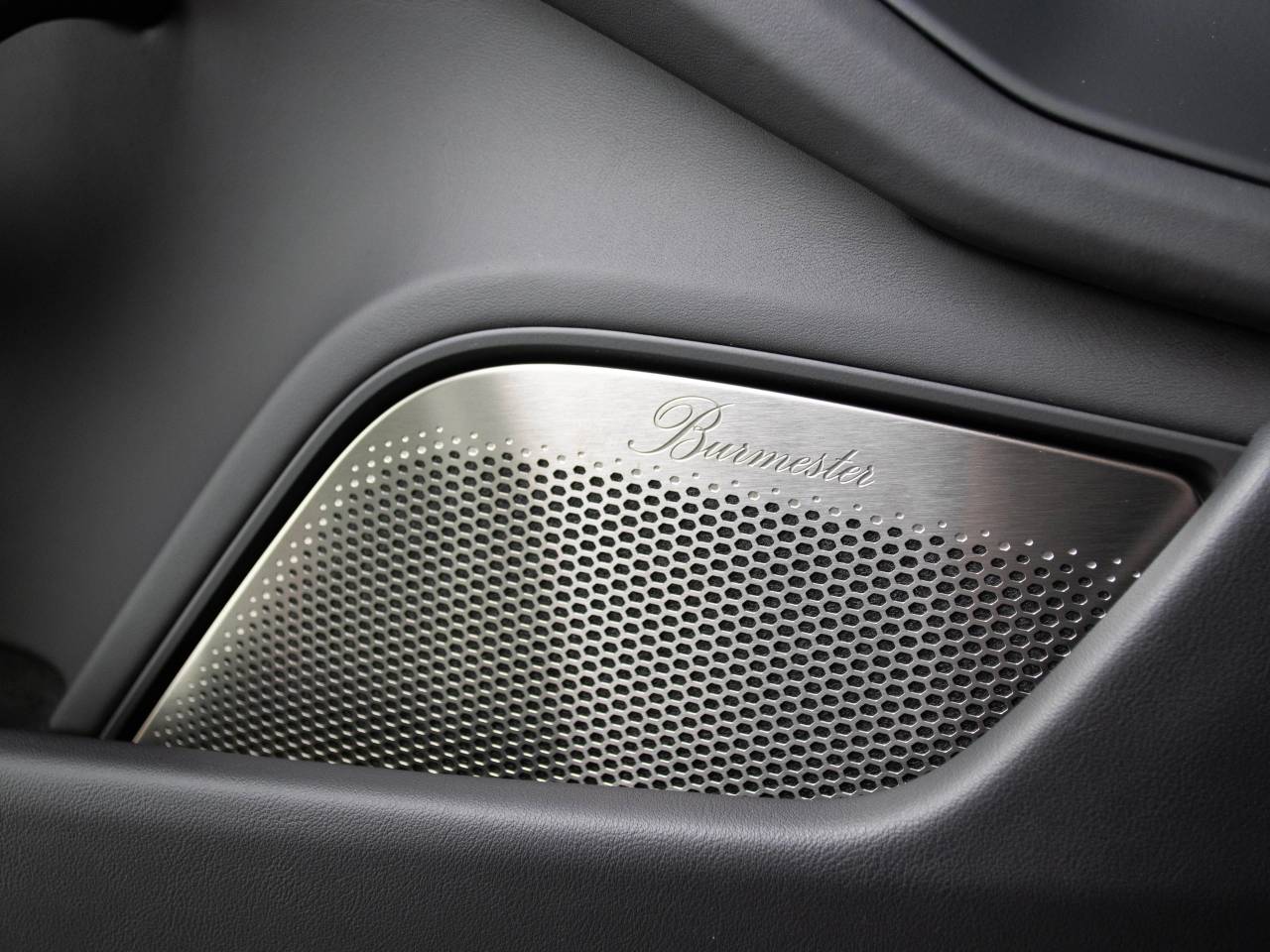 Taycan TURBO S image 69