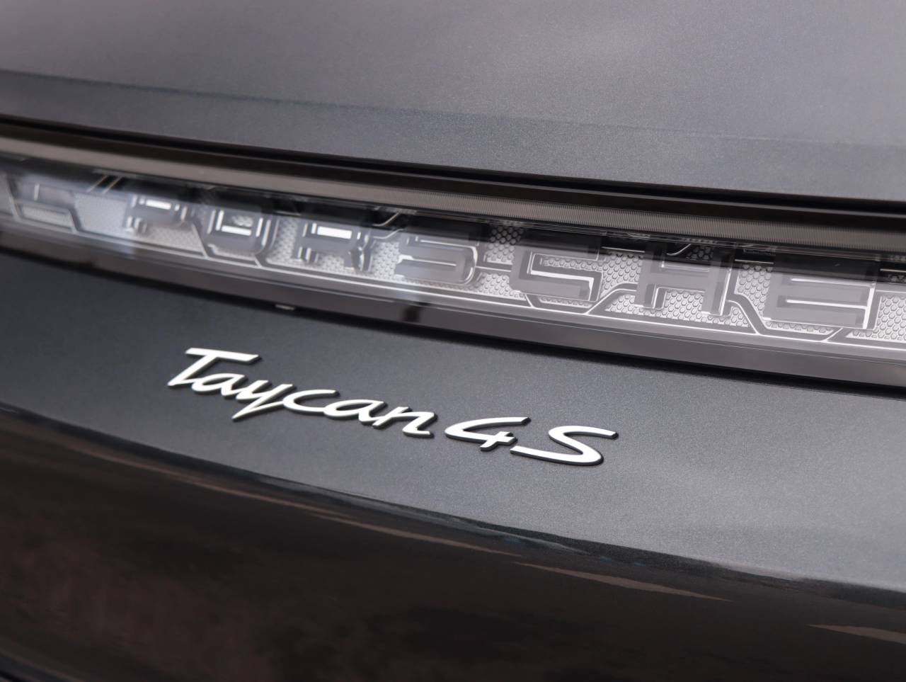 Taycan 4S CROSS TURISMO (38) image 23