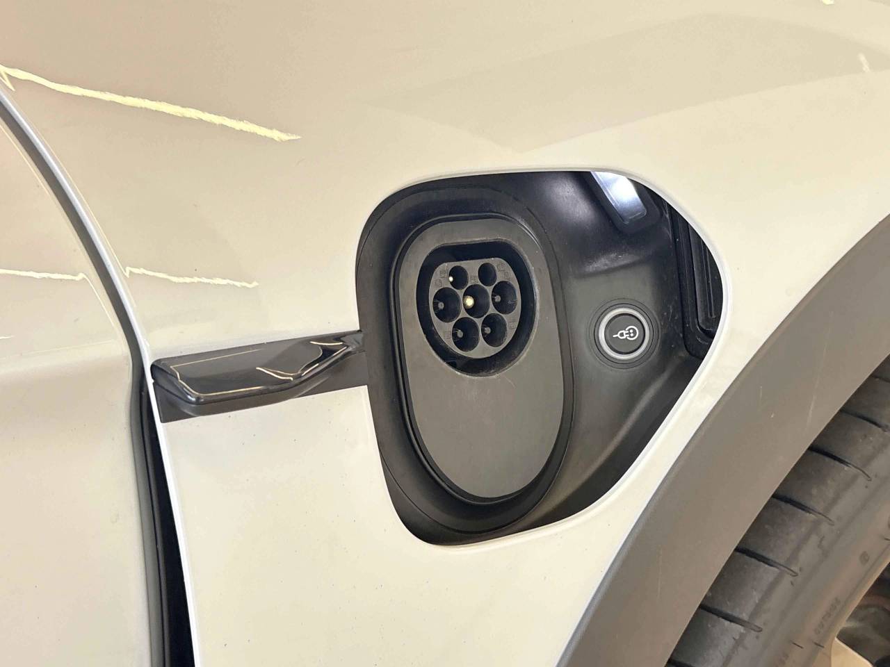 Taycan 4S CROSS TURISMO (12) image 15