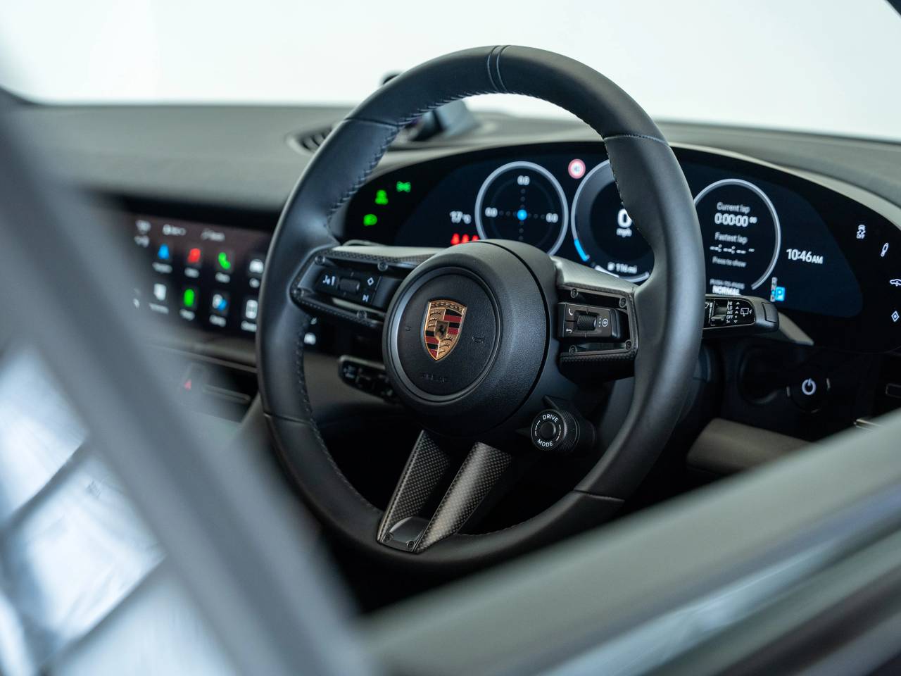 Taycan 4S CROSS TURISMO (7) image 10