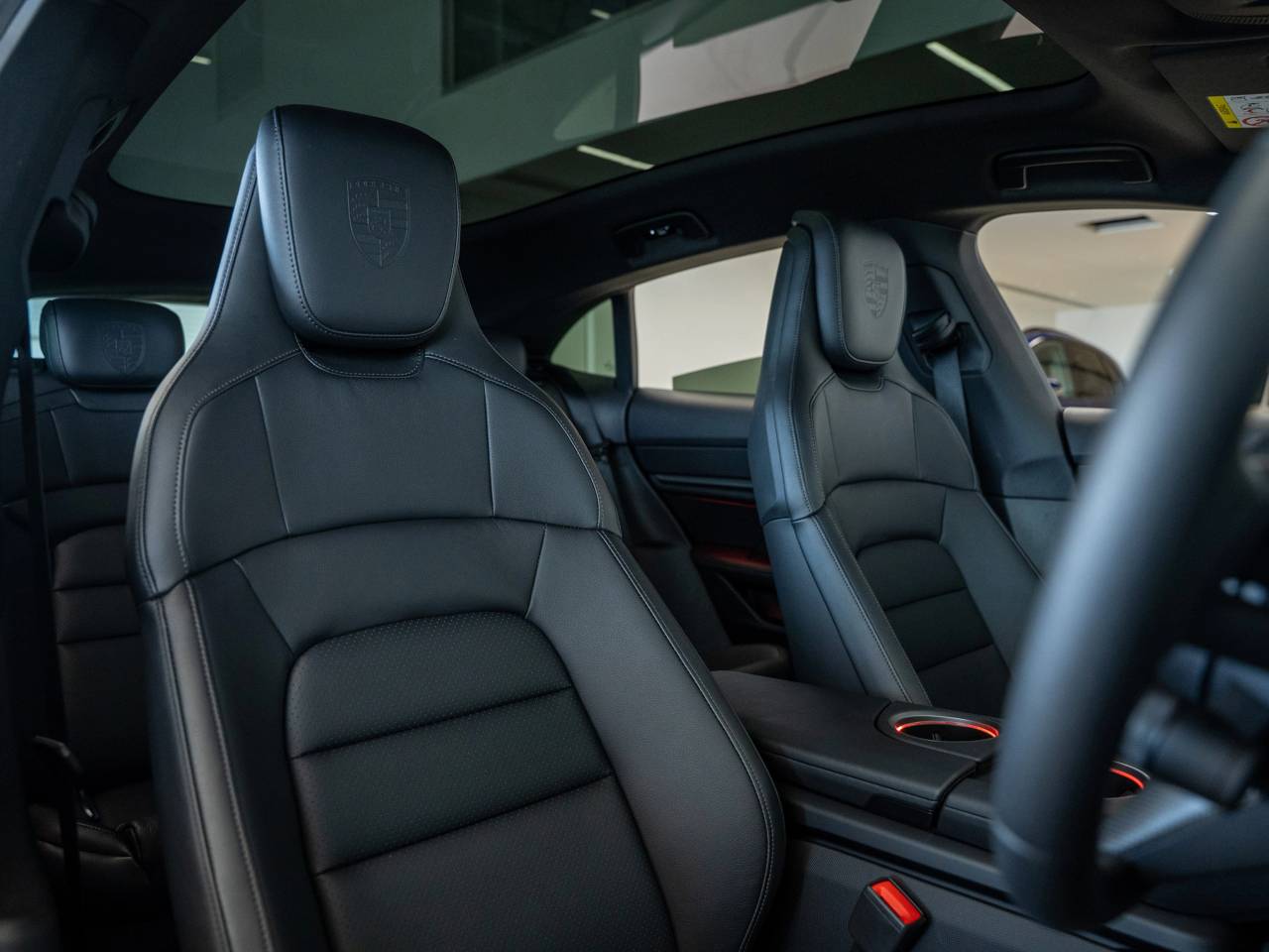 Taycan 4S CROSS TURISMO (7) image 48