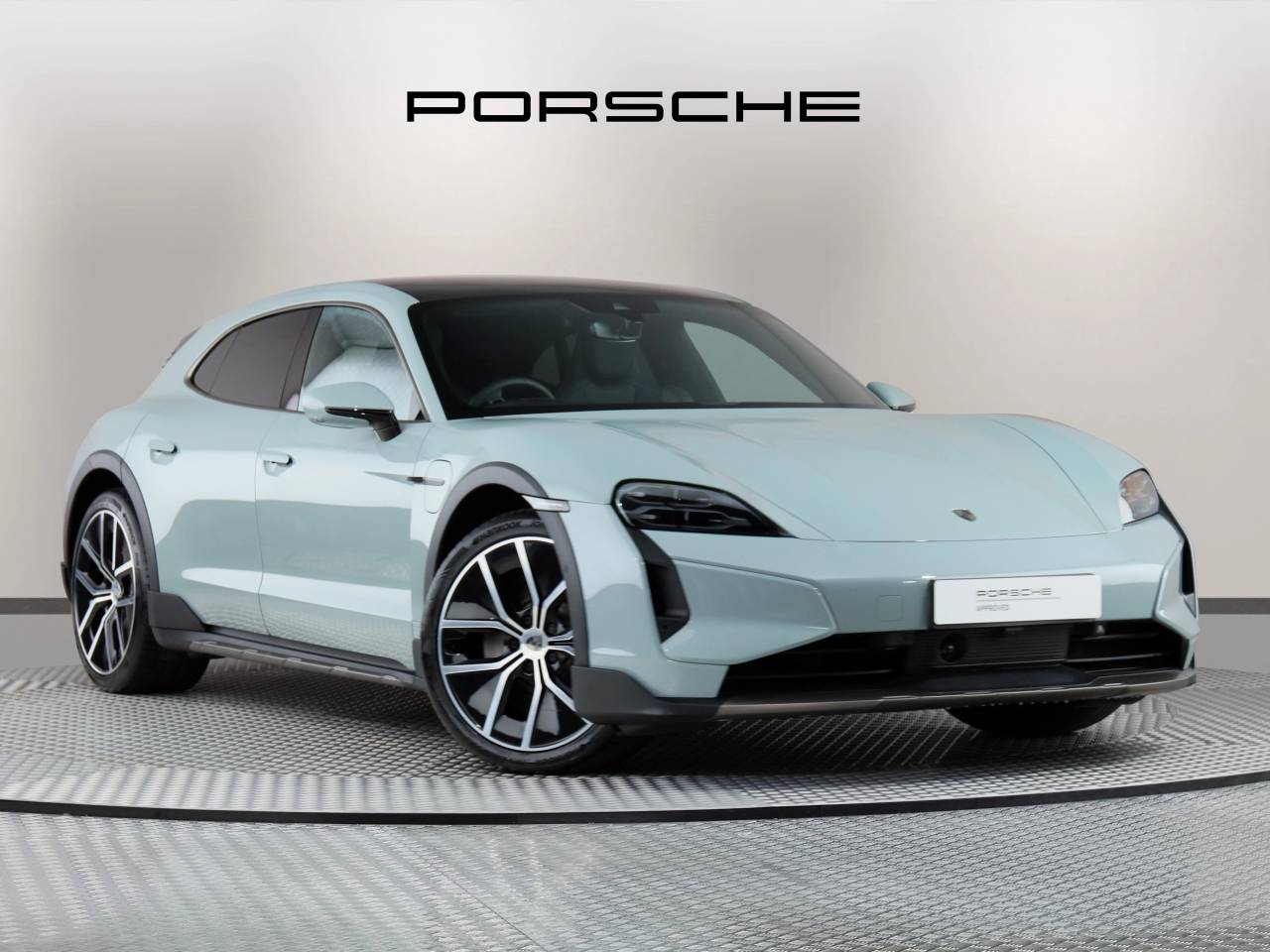 Taycan TURBO CROSS TURISMO