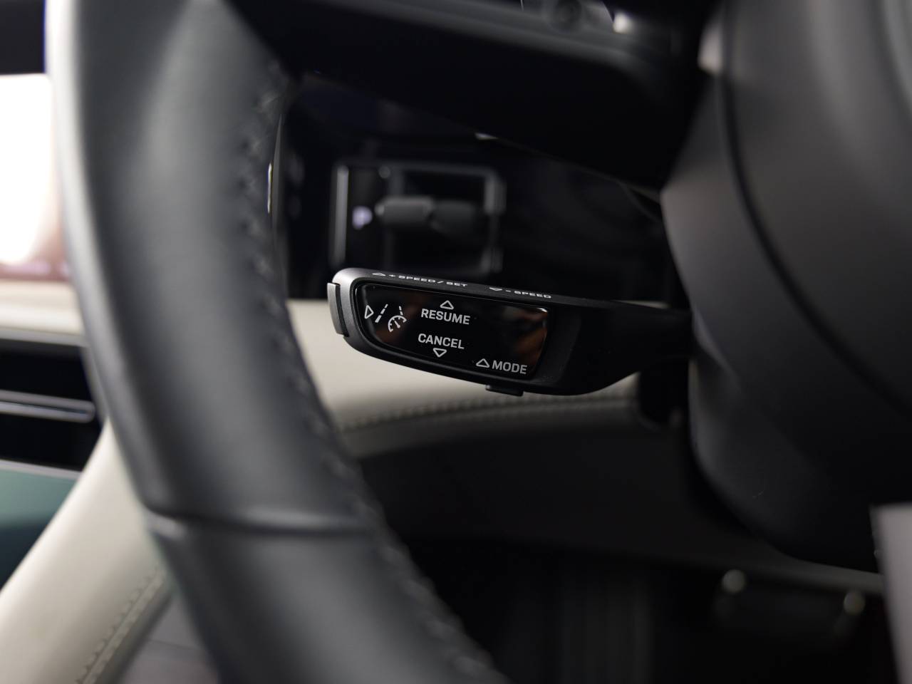 Taycan TURBO CROSS TURISMO (8) image 33