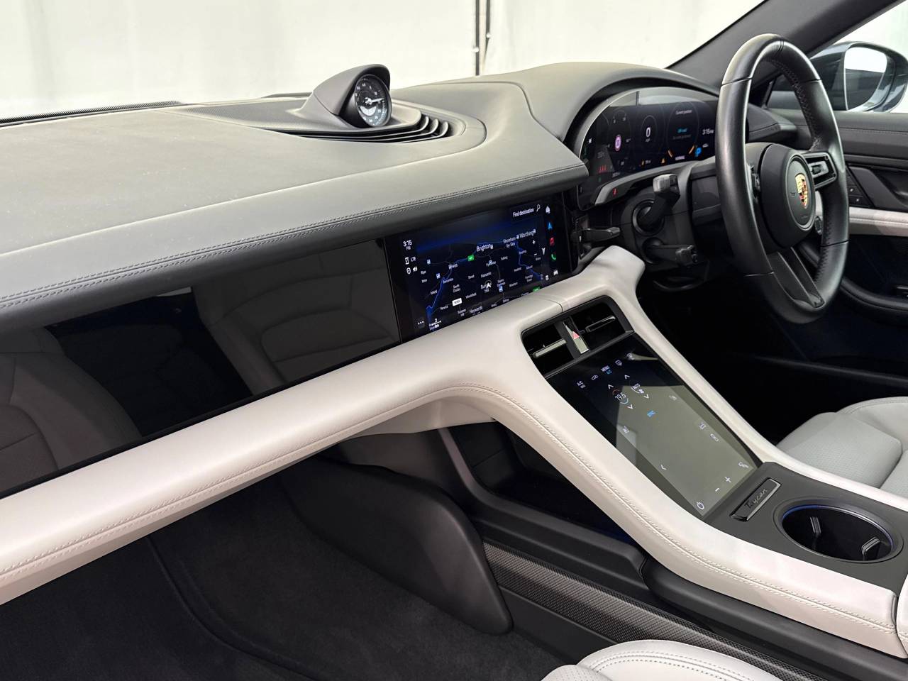 Taycan 4S SPORT TURISMO (14) image 16