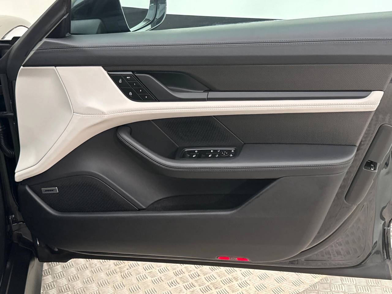 Taycan 4S SPORT TURISMO (14) image 27