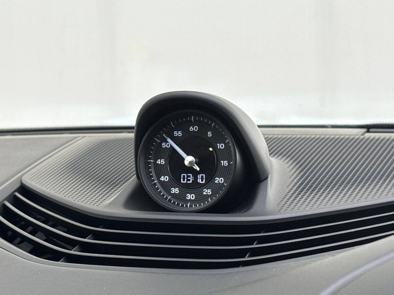 Taycan 4S SPORT TURISMO (14) image 35