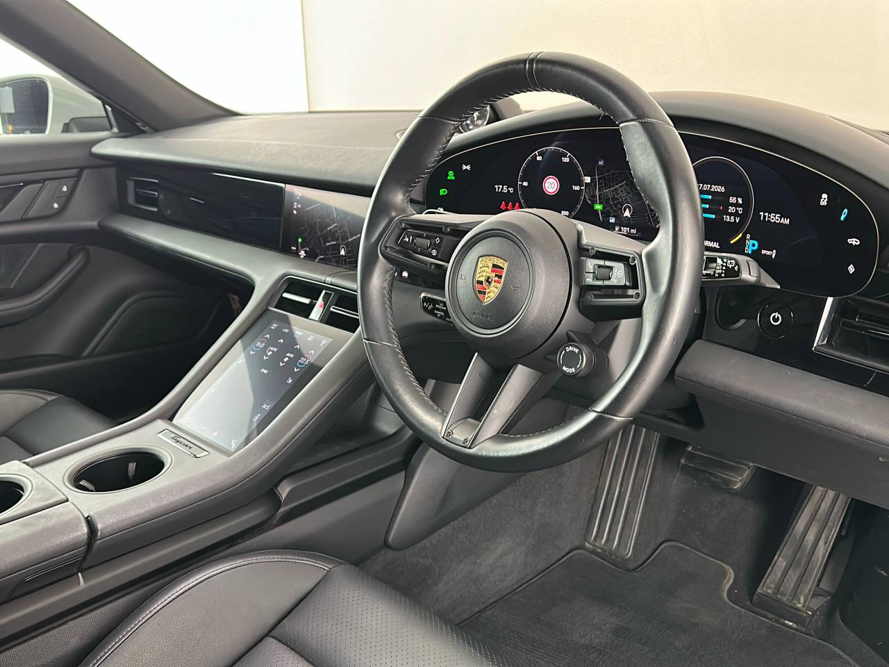 Taycan 4S SPORT TURISMO (22) image 20