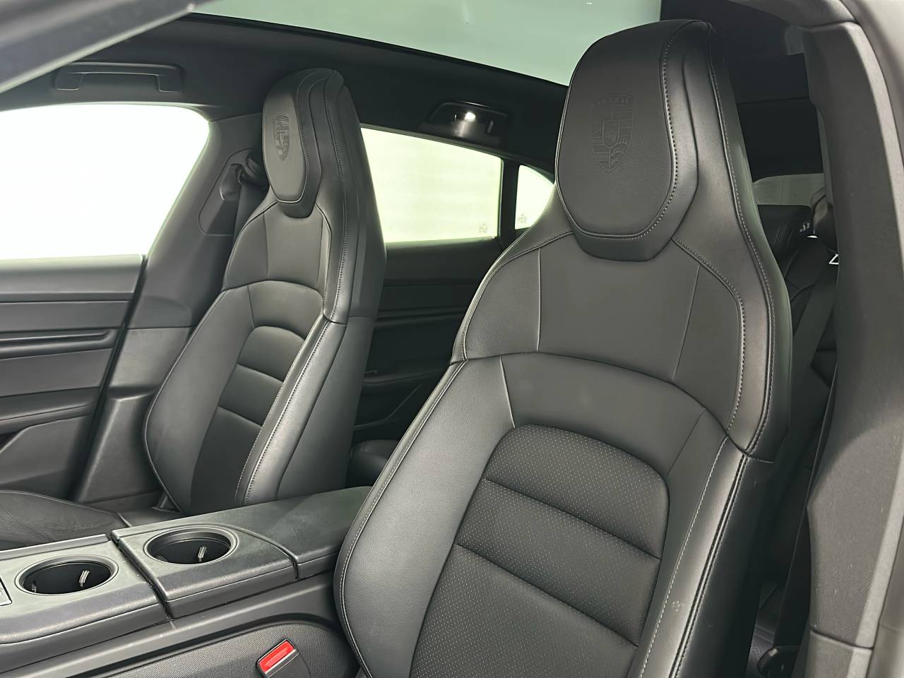 Taycan 4S SPORT TURISMO (22) image 23