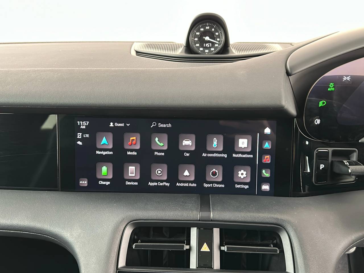 Taycan 4S SPORT TURISMO (22) image 18