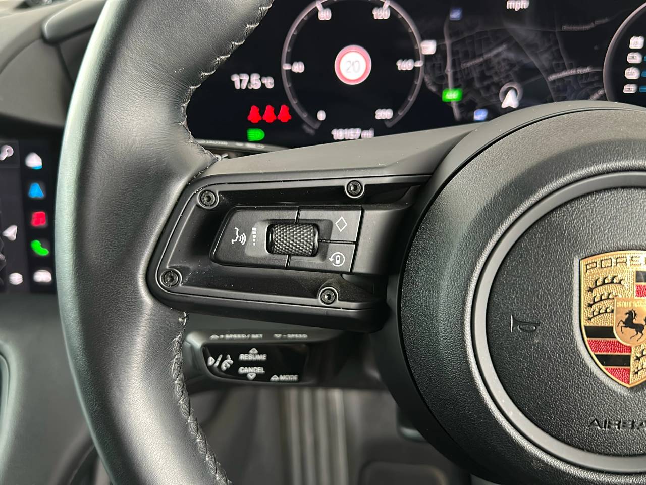 Taycan 4S SPORT TURISMO (22) image 22
