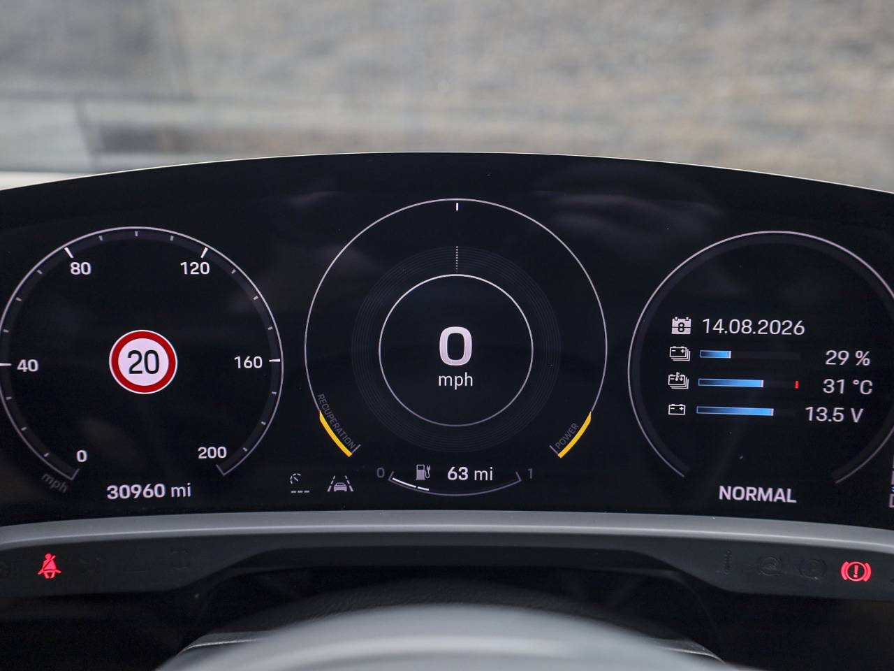 Taycan GTS SPORT TURISMO (12) image 25