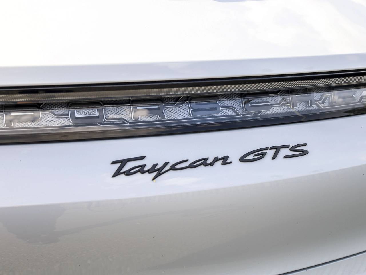 Taycan GTS SPORT TURISMO (12) image 10