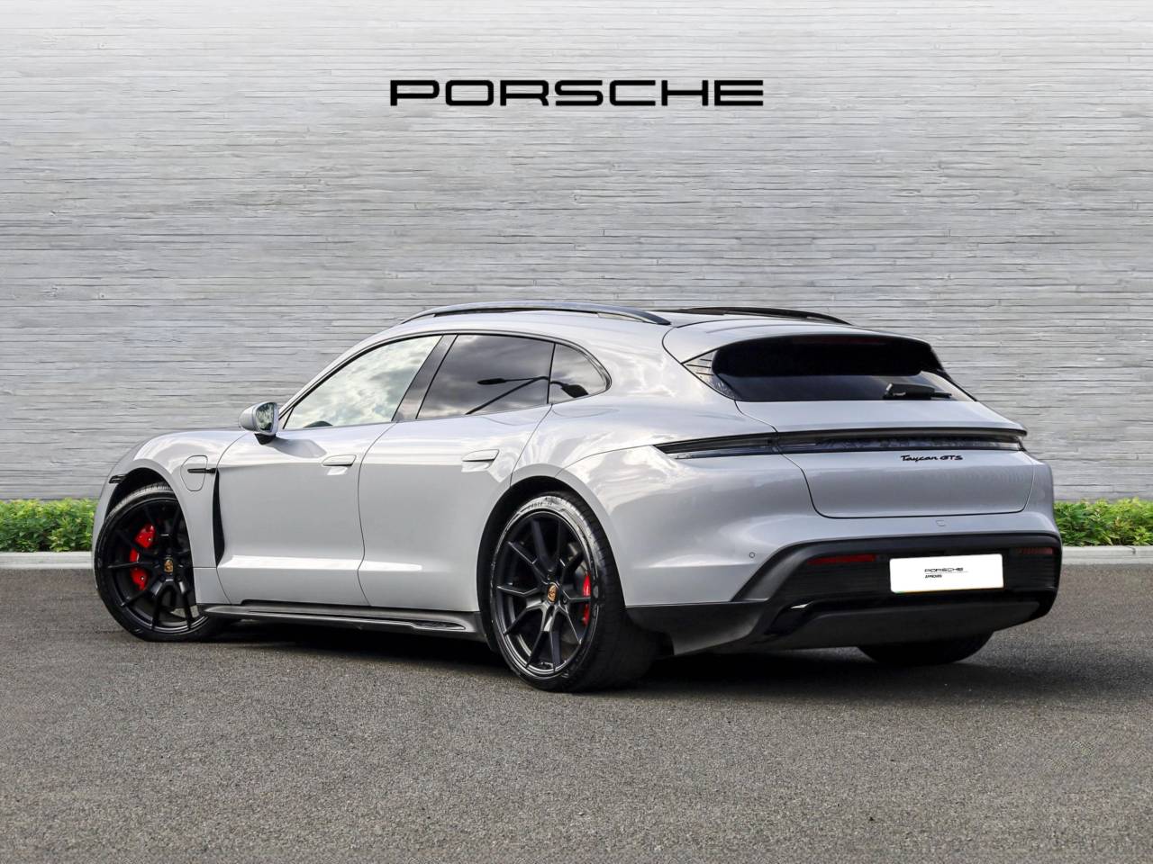 Taycan GTS SPORT TURISMO (12) image 40