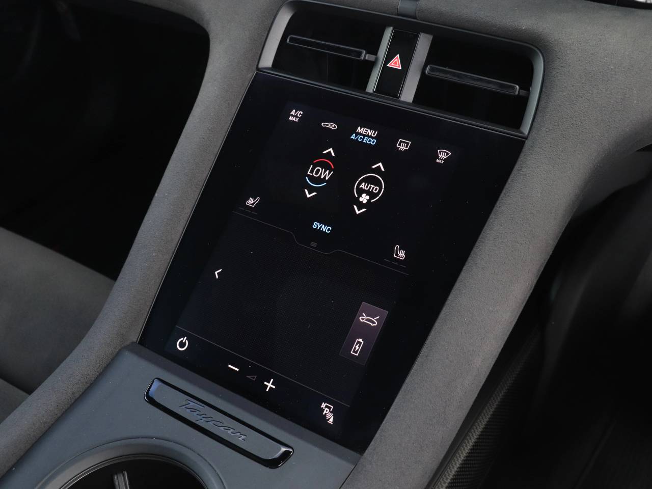 Taycan GTS SPORT TURISMO (12) image 25