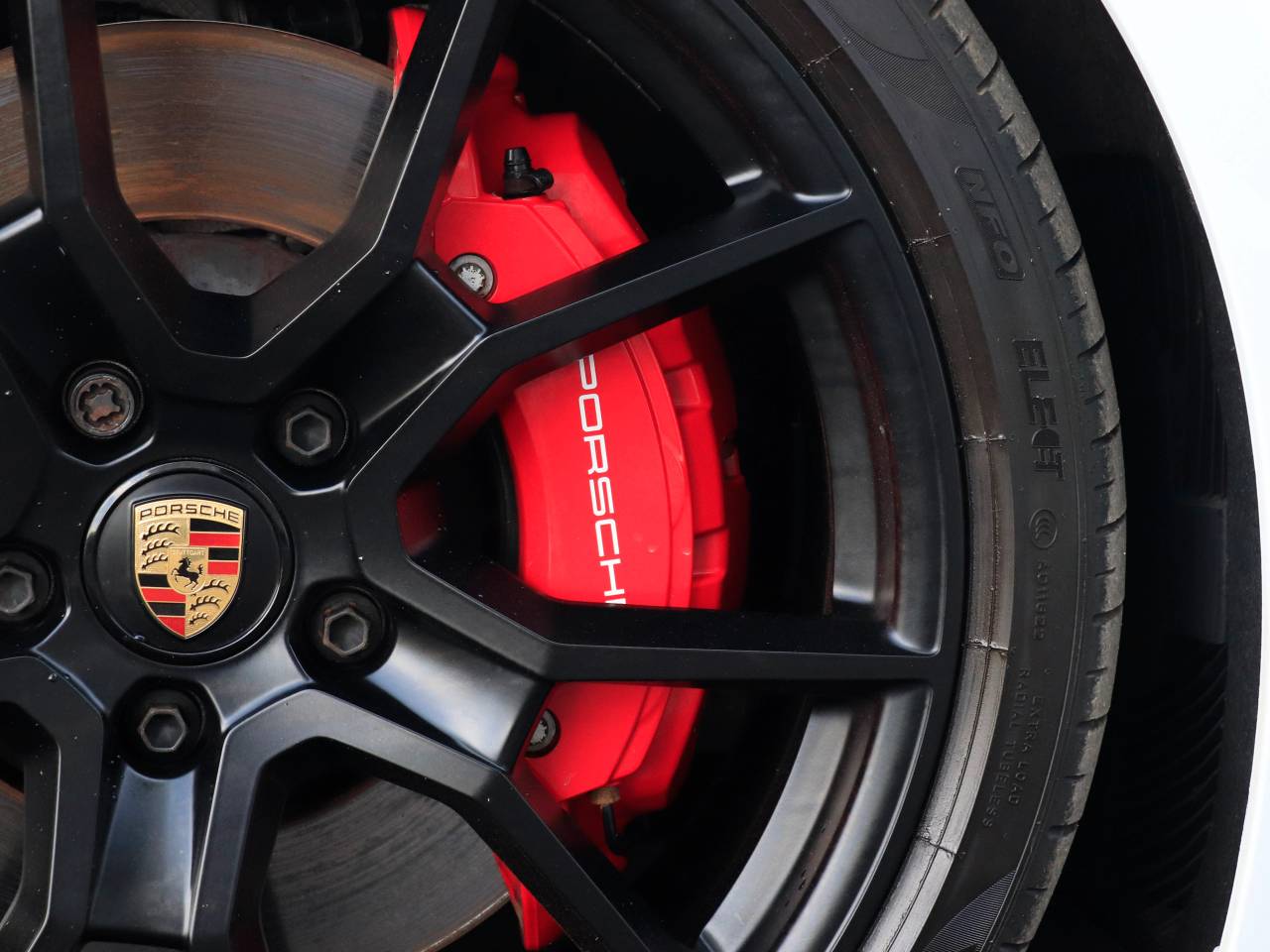 Taycan GTS SPORT TURISMO (12) image 34