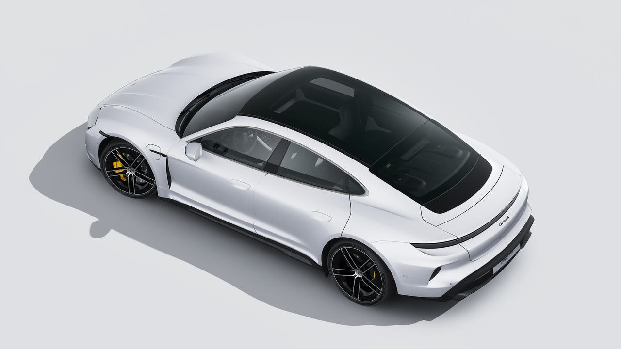 Taycan TURBO S image 04