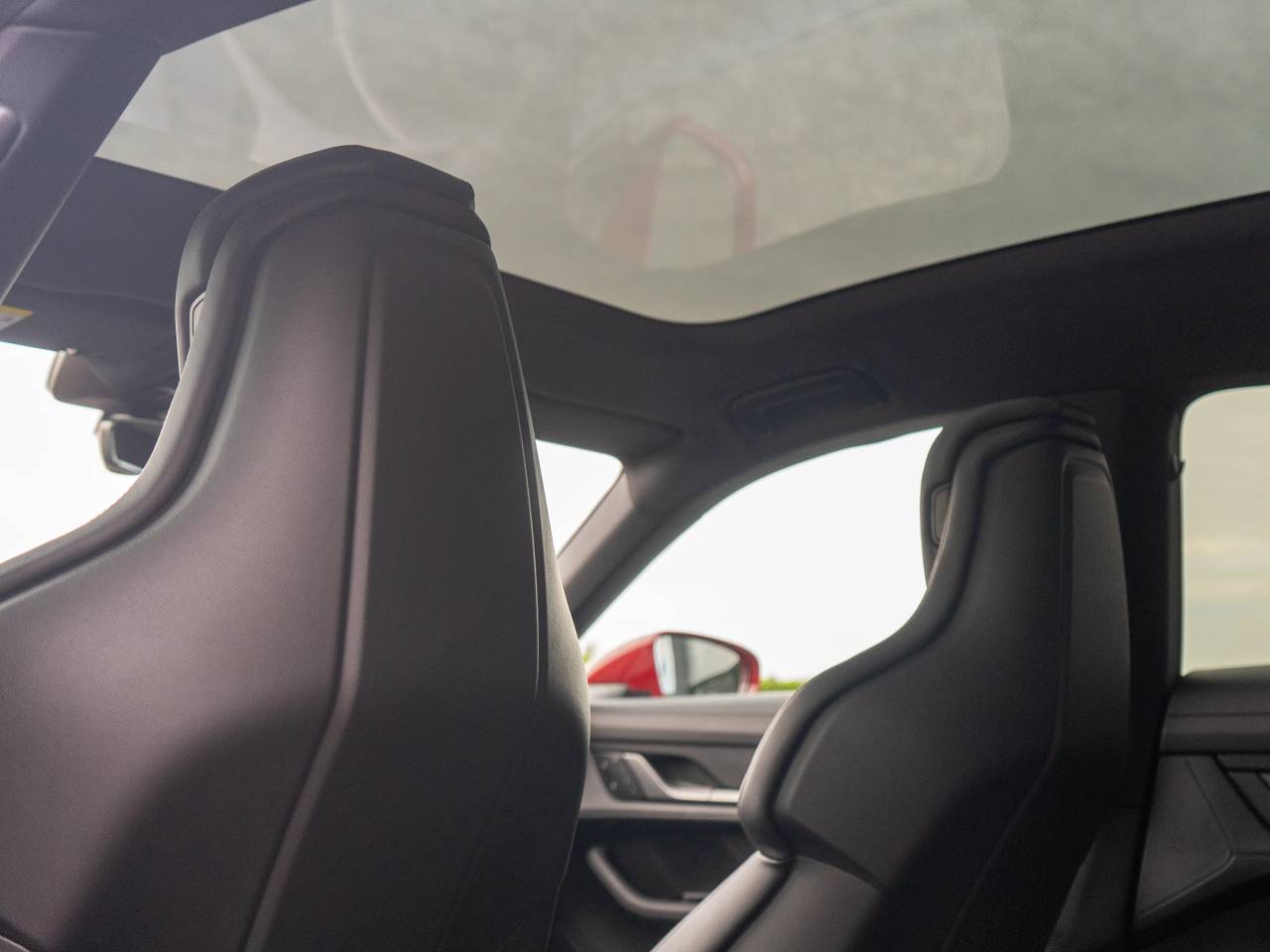 Taycan 4S CROSS TURISMO (19) image 28