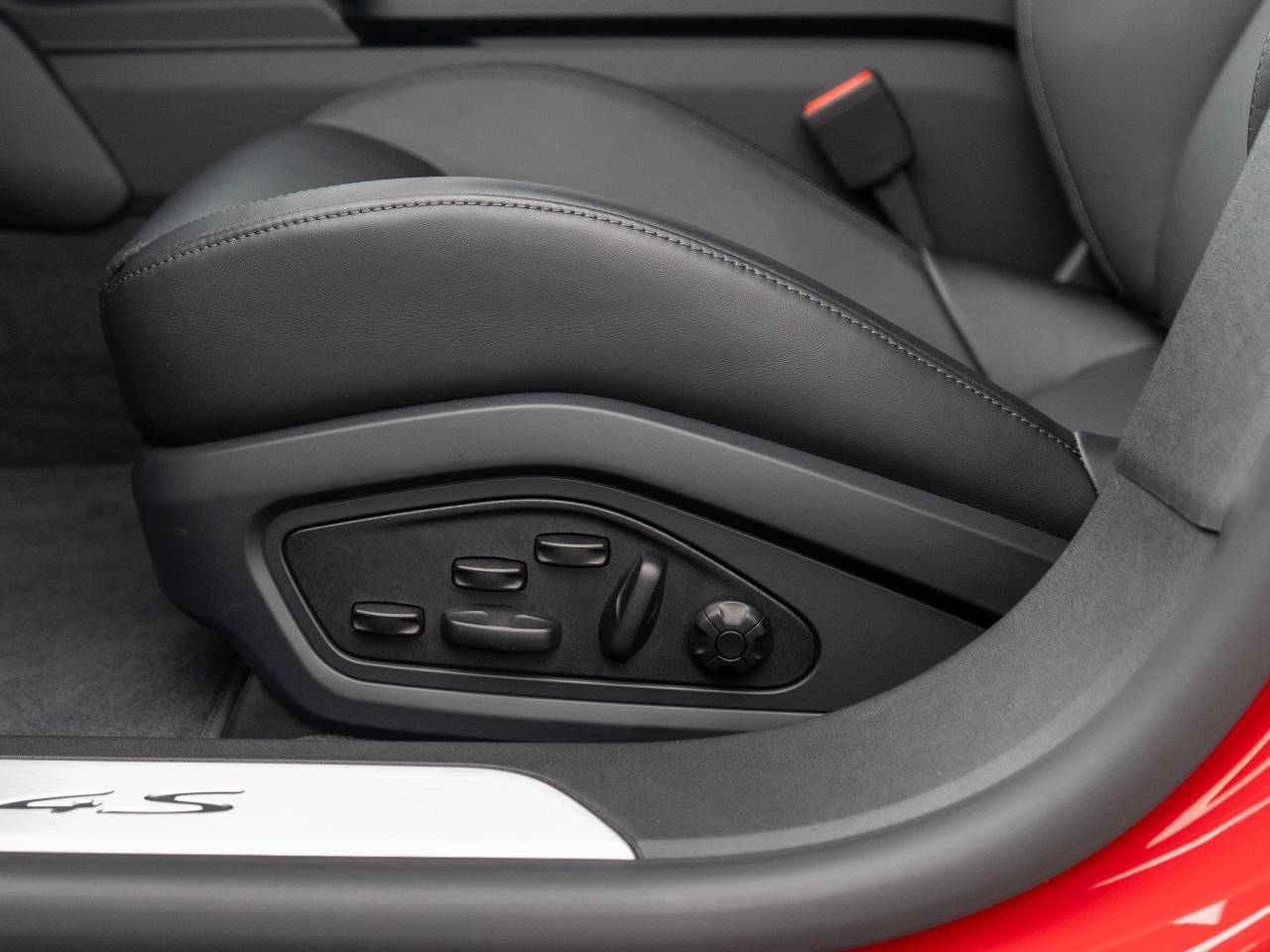 Taycan 4S CROSS TURISMO (19) image 22