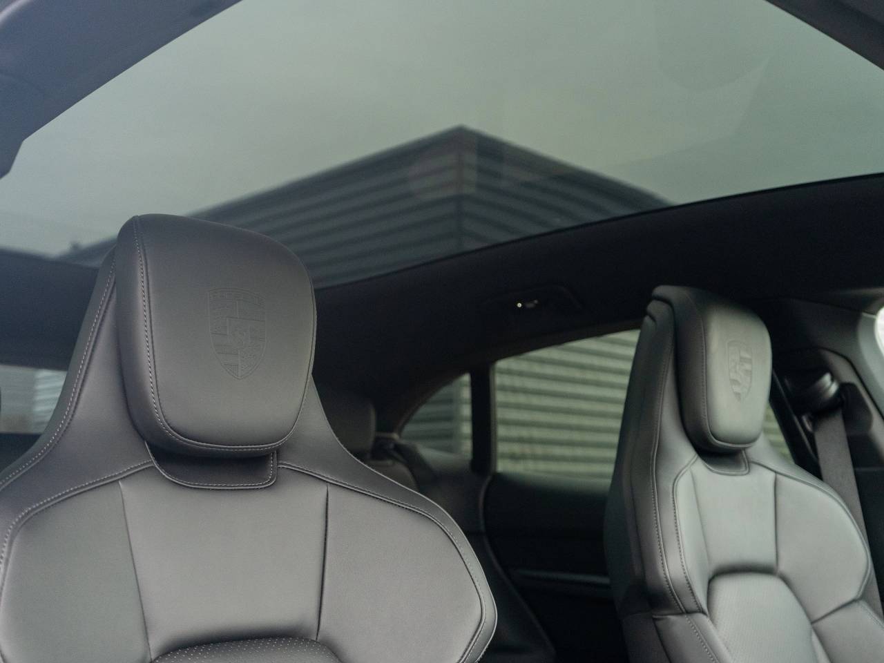 Taycan 4S CROSS TURISMO (19) image 36