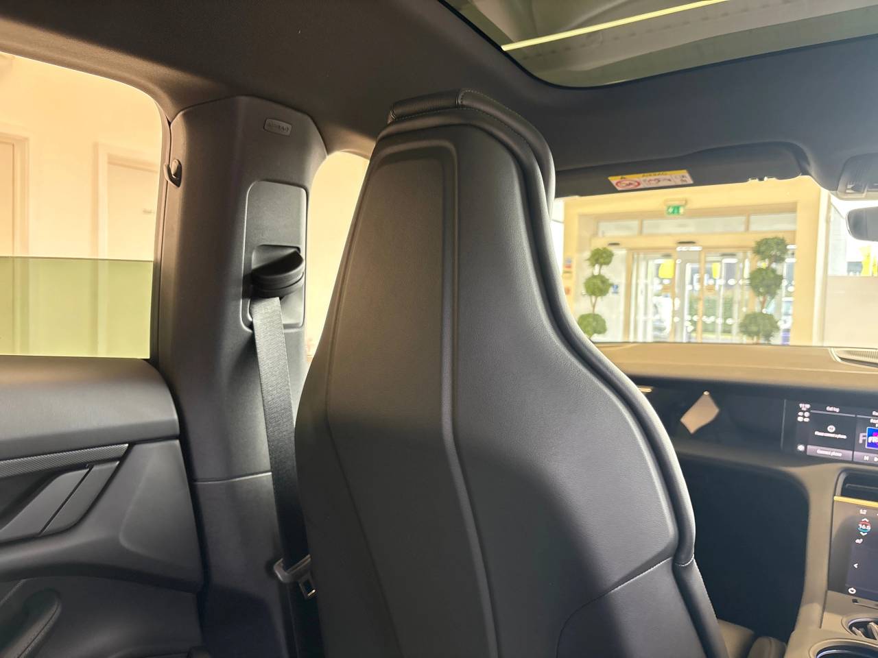 Taycan 4S CROSS TURISMO (11) image 50