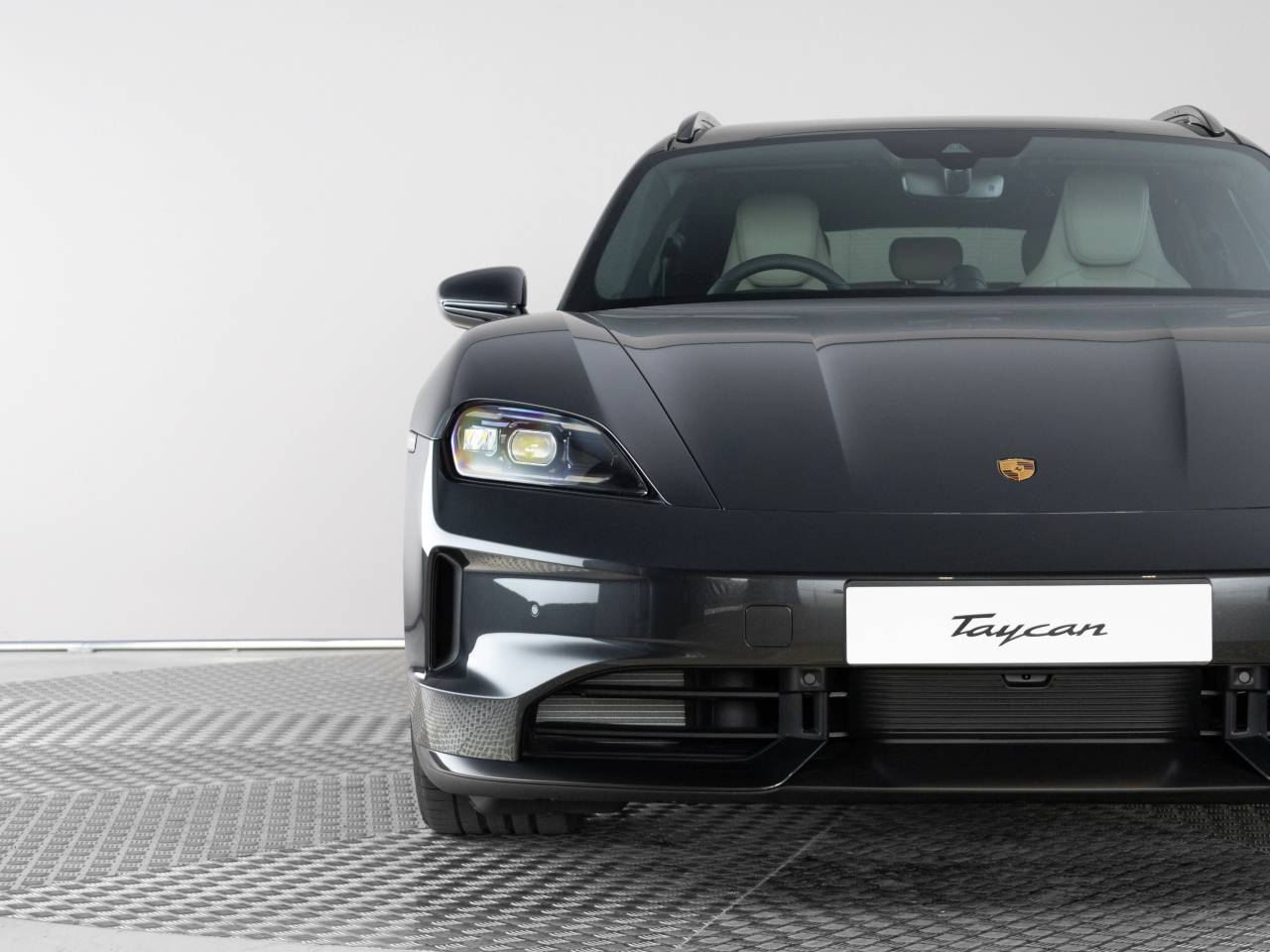 Taycan BASE SPORT TURISMO image 11