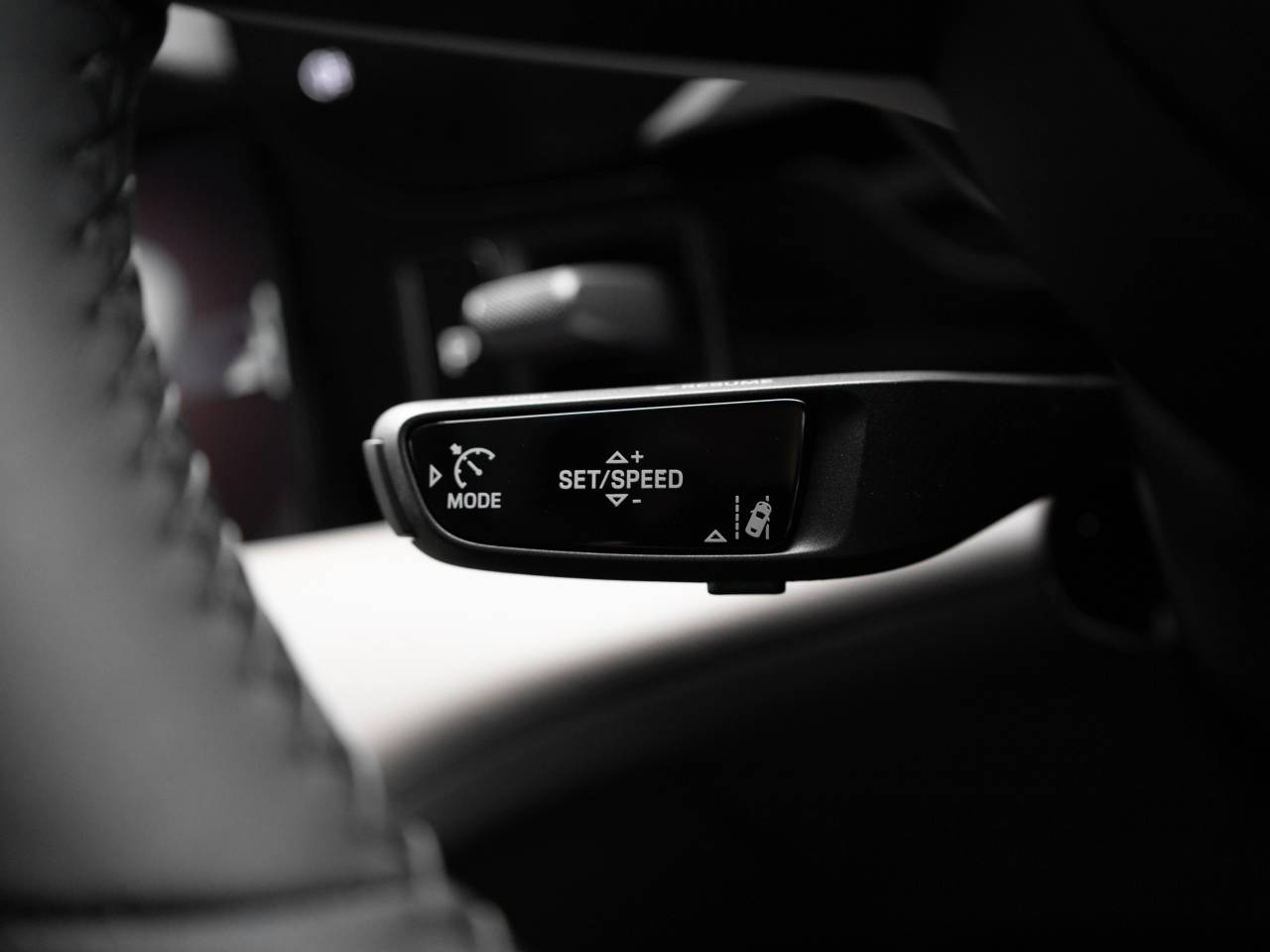 Taycan BASE SPORT TURISMO image 30