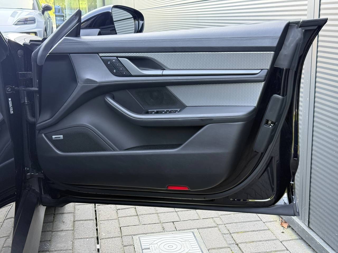 Taycan 4S SPORT TURISMO (12) image 38