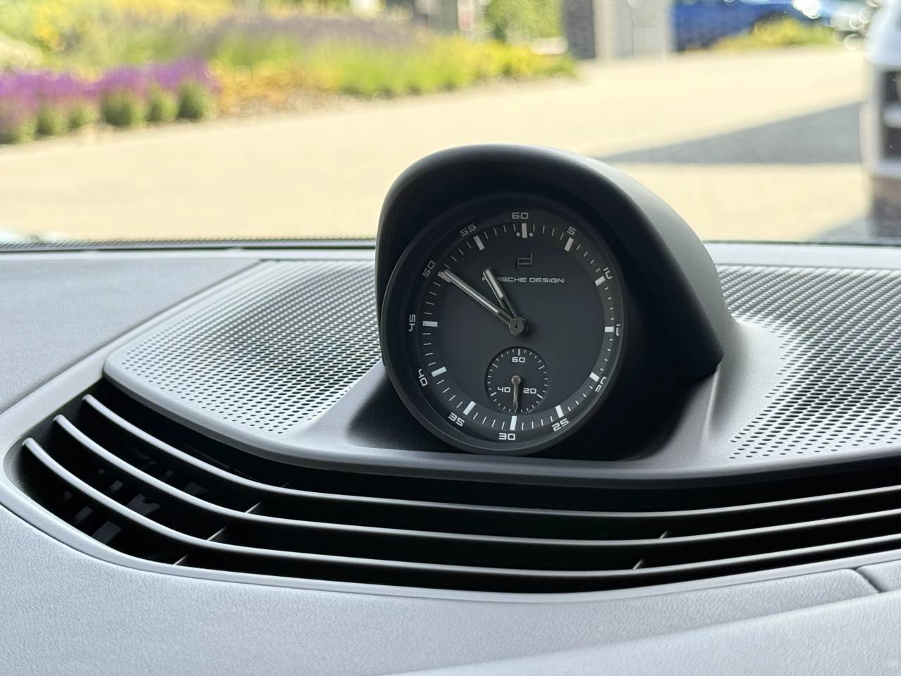 Taycan 4S SPORT TURISMO (12) image 14