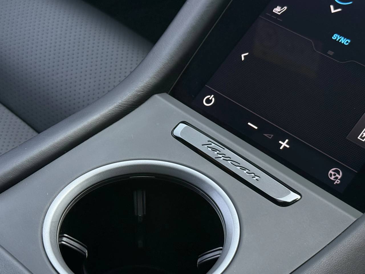 Taycan 4S SPORT TURISMO (12) image 33