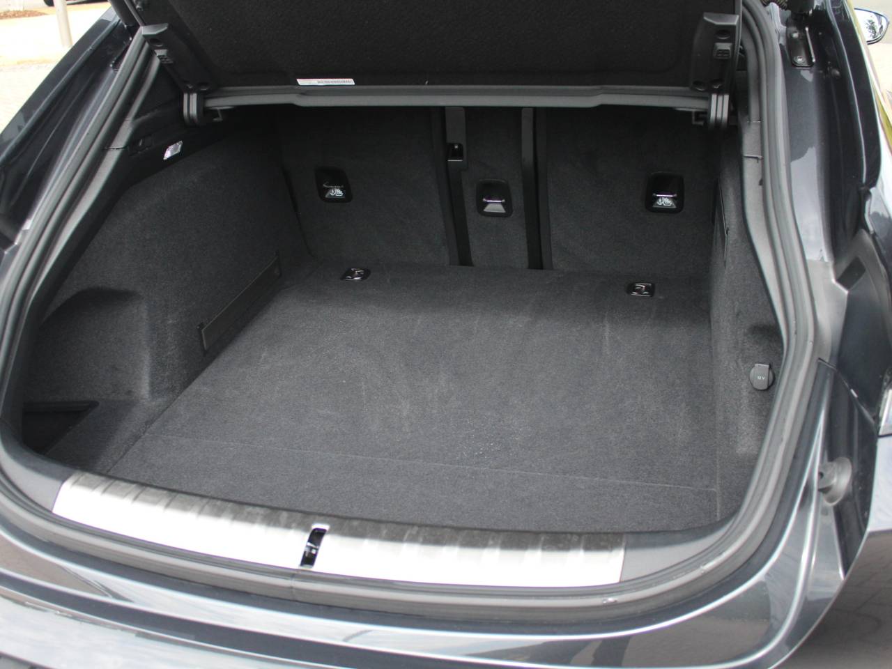 Taycan 4S SPORT TURISMO (9) image 46