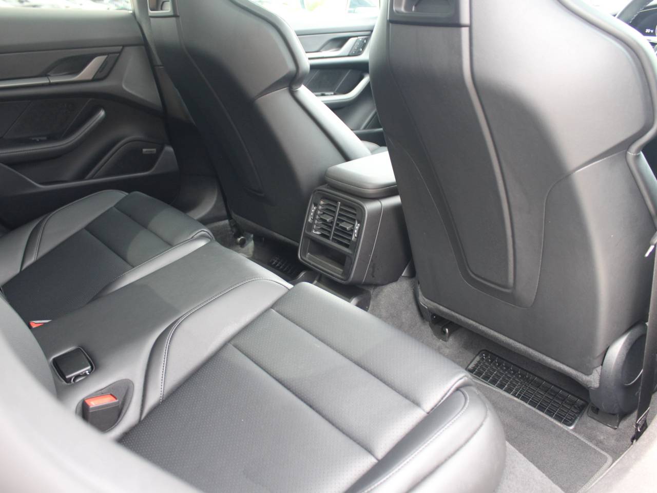 Taycan 4S SPORT TURISMO (9) image 44