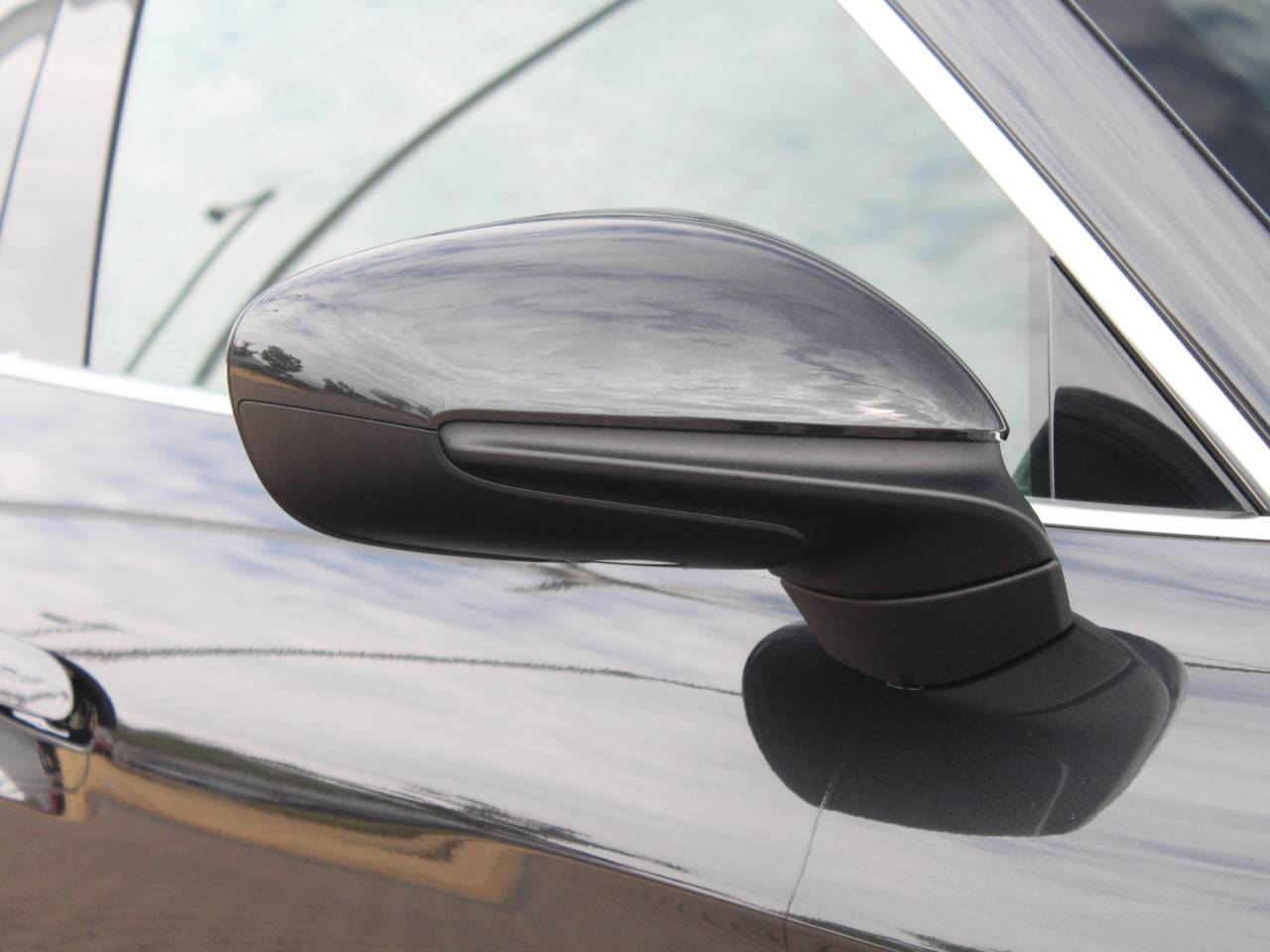 Taycan 4S SPORT TURISMO (9) image 19