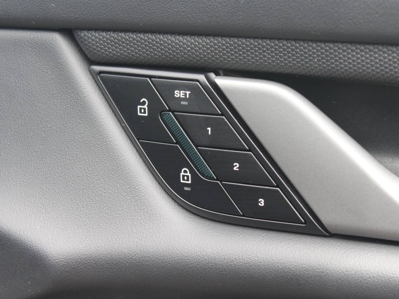Taycan 4S SPORT TURISMO (9) image 39