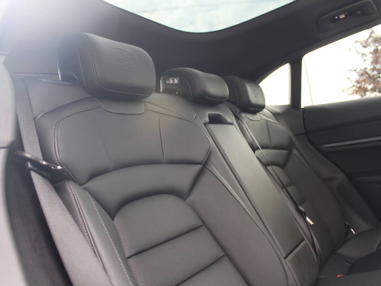 Taycan 4S SPORT TURISMO (9) image 43
