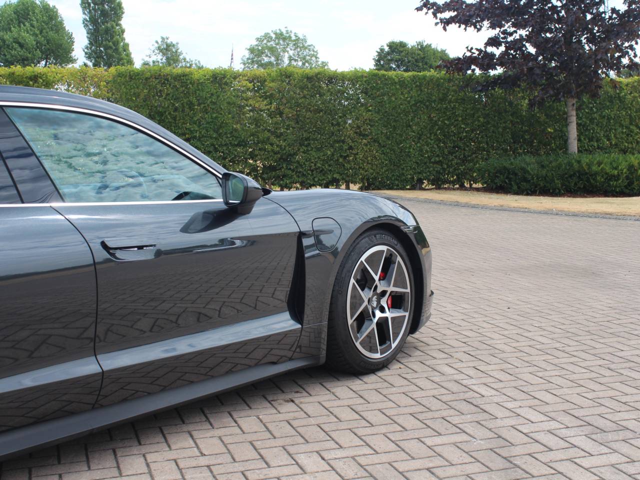 Taycan 4S SPORT TURISMO (9) image 16