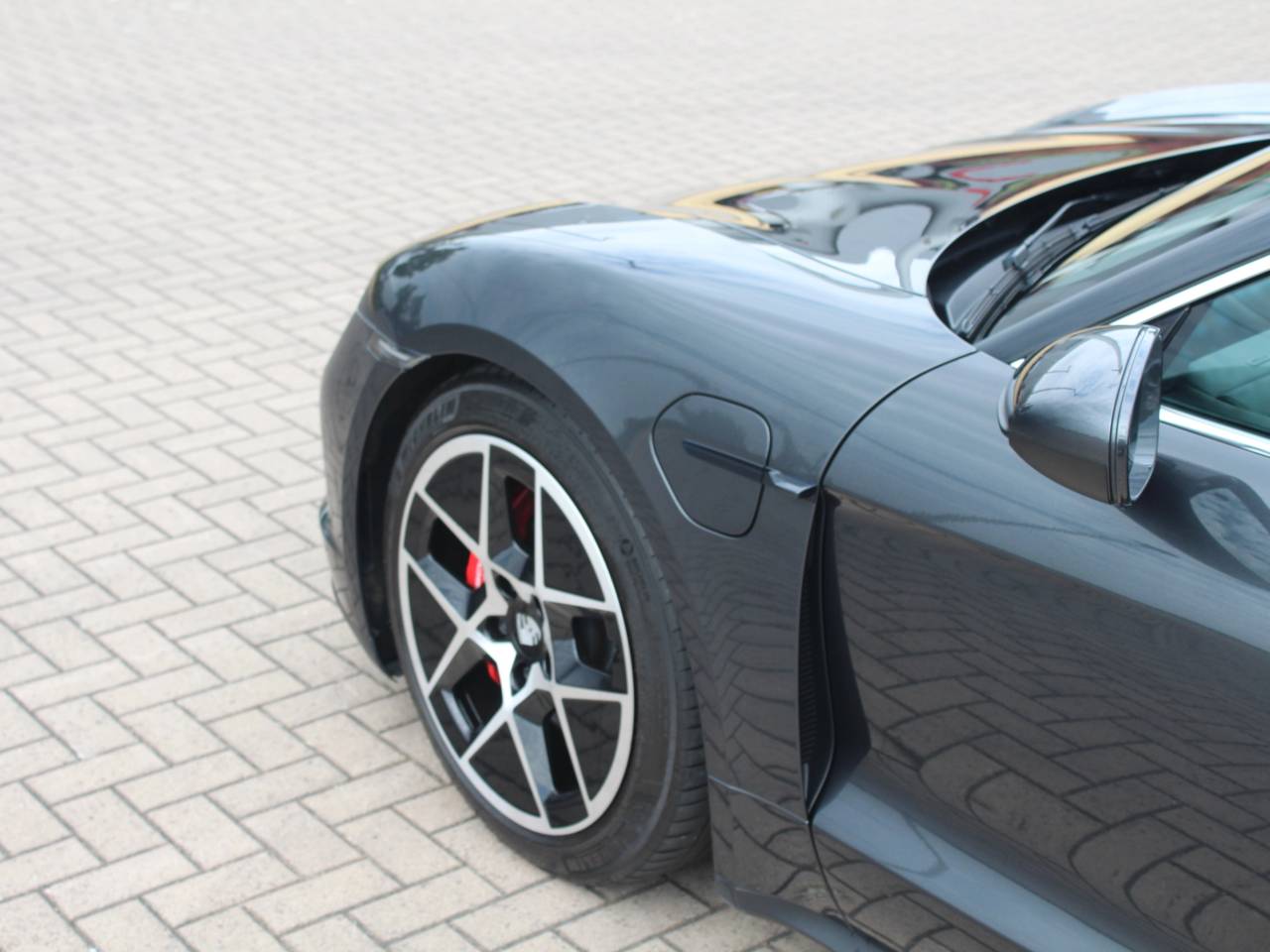 Taycan 4S SPORT TURISMO (9) image 14