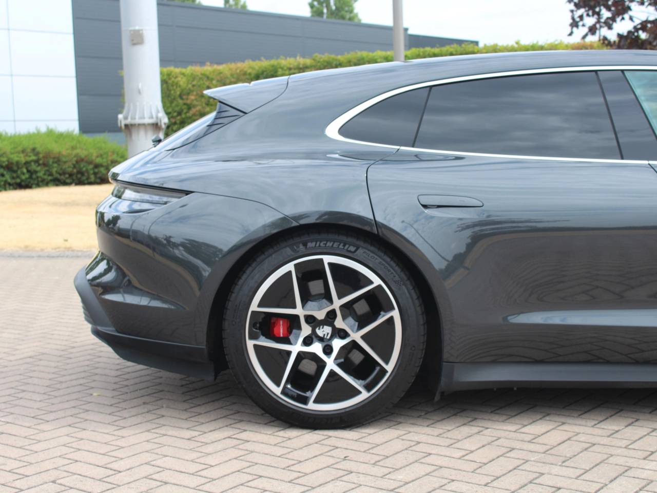 Taycan 4S SPORT TURISMO (9) image 20