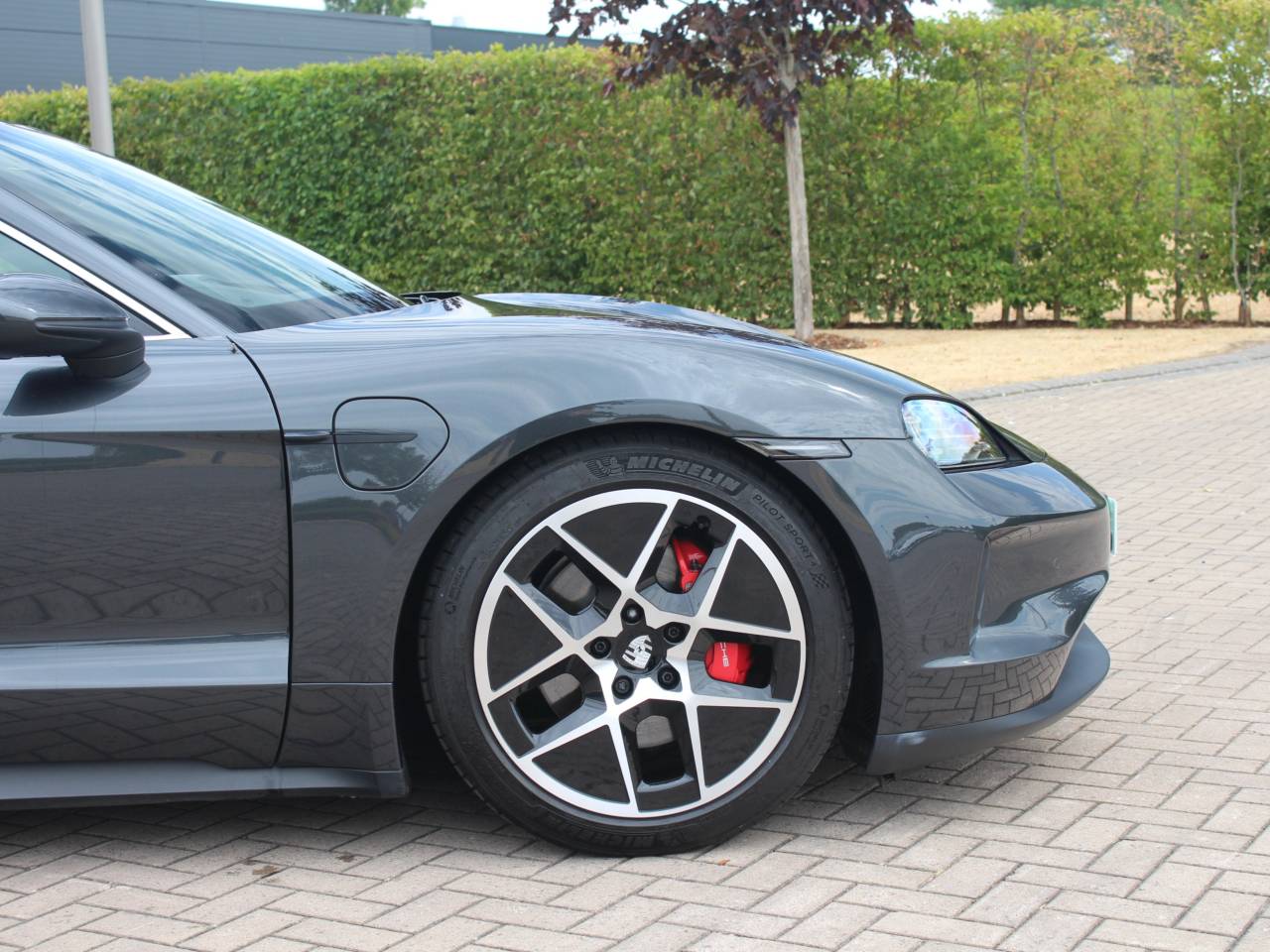 Taycan 4S SPORT TURISMO (9) image 13
