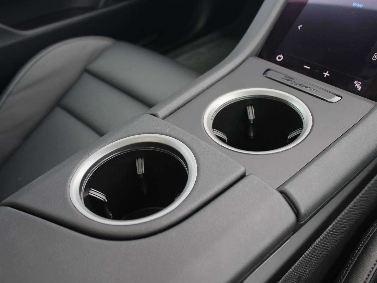 Taycan 4S SPORT TURISMO (9) image 36