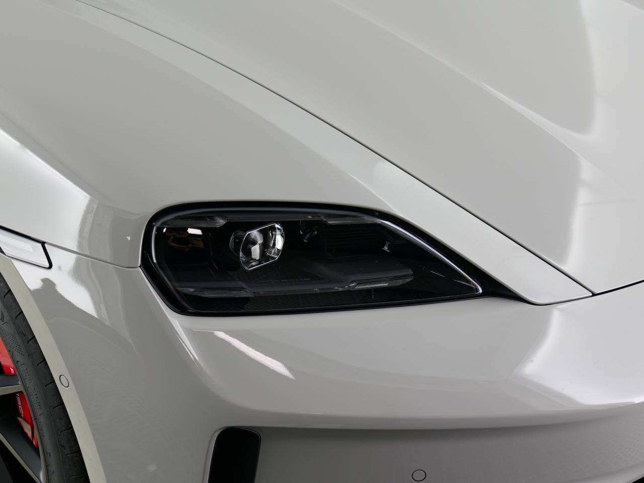 Taycan GTS SPORT TURISMO (6) image 11