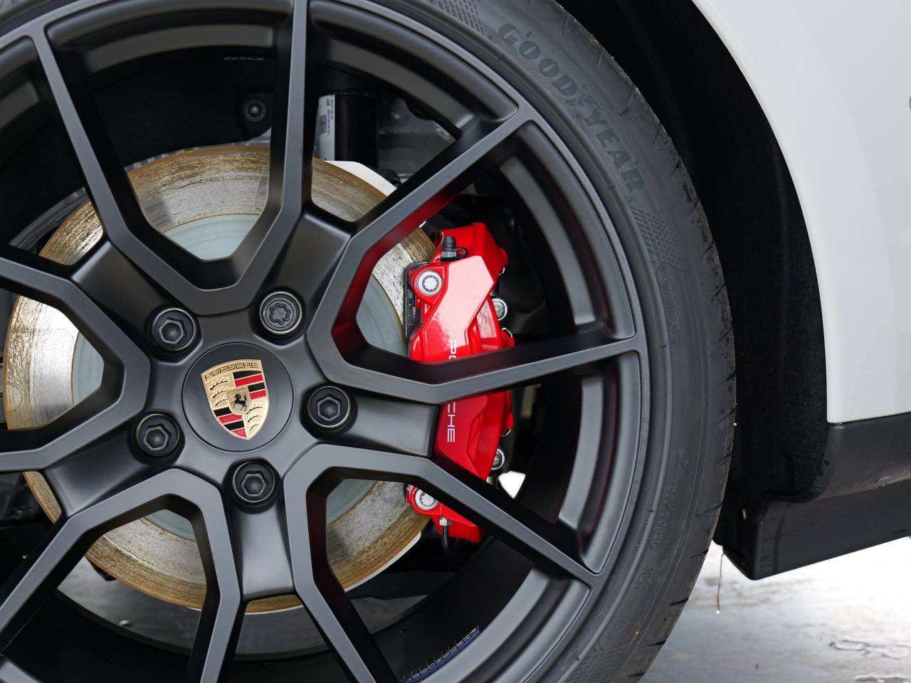 Taycan GTS SPORT TURISMO (6) image 09